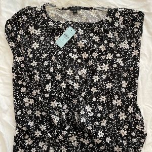 Ann Taylor printed blouse